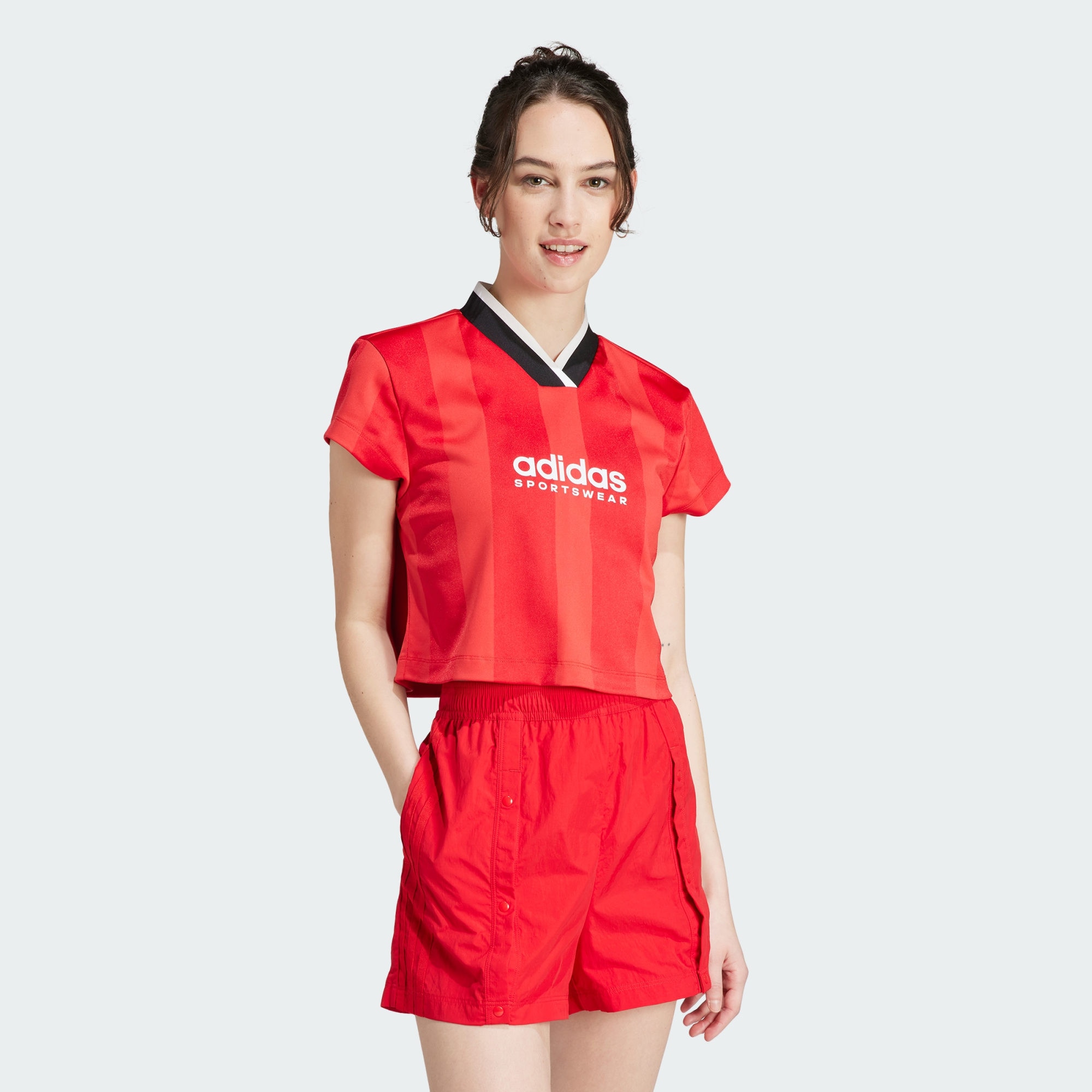 Adidas shorts and hotsell crop top set