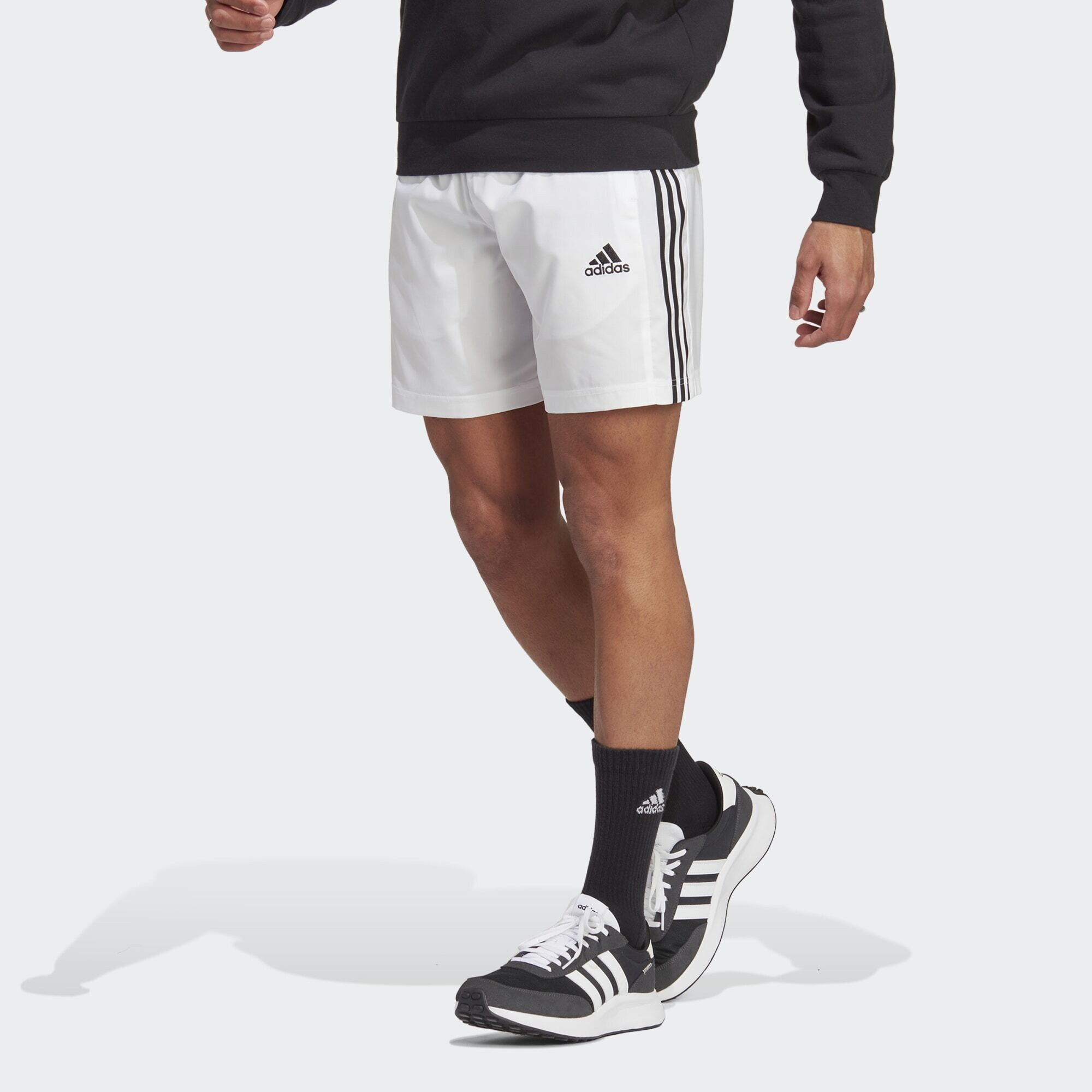 adidas sportswear Aeroready Essentials Chelsea 3-Stripes Shorts (9000170456_1539)