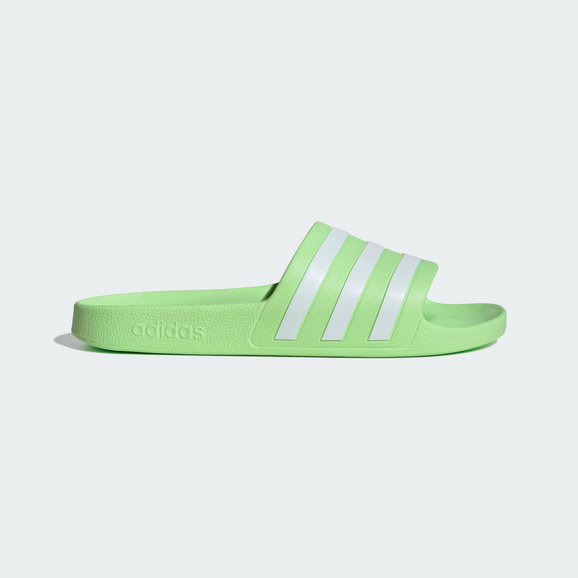 adidas sportswear Adilette Aqua Slides (9000180800_76605) Ανδρικά / Ανδρικά Παπούτσια / Ανδρικές Σαγιονάρες & Slides / Slides