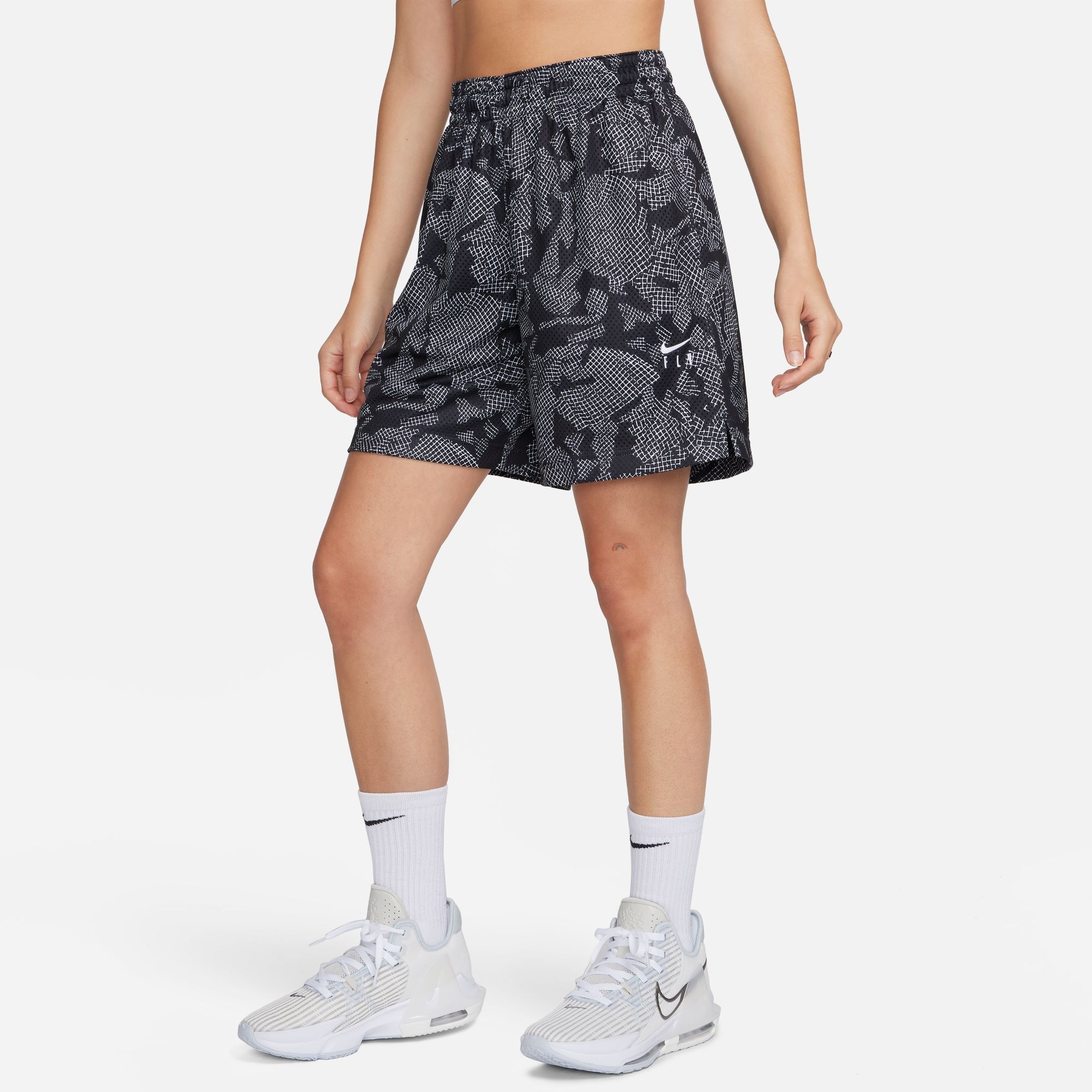  Nike Swoosh Fly Dri-FIT Γυναικείο Μπασκετικό Σορτς (9000177350_1480) 2025