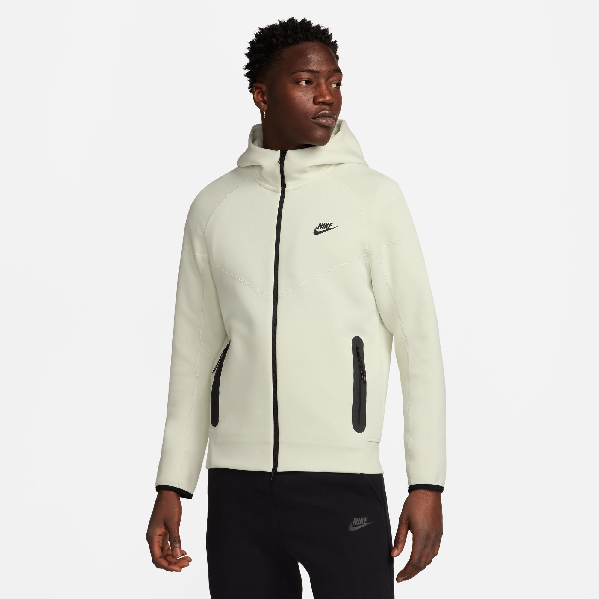 Outlet nike hotsell valle dorado