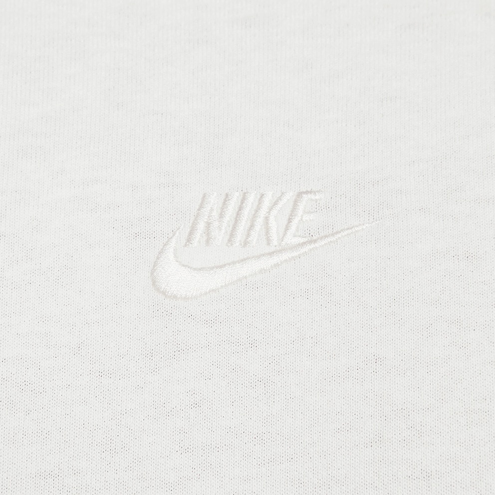 Nike Premium Essential Sustainable Unisex T-Shirt