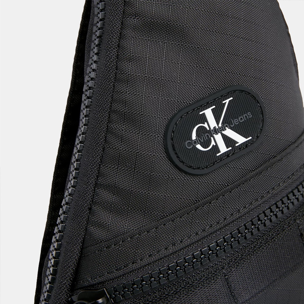 Calvin Klein Metaforms Saddle Phone Cb