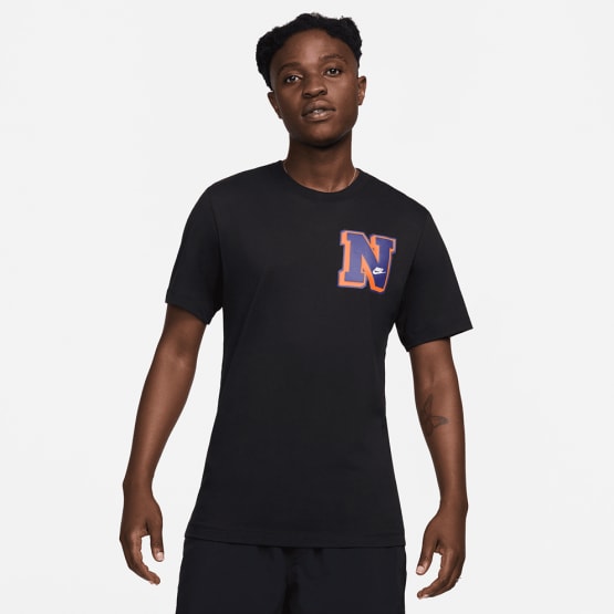 Nike Sportswear Club Seasonal Men's T-shirt