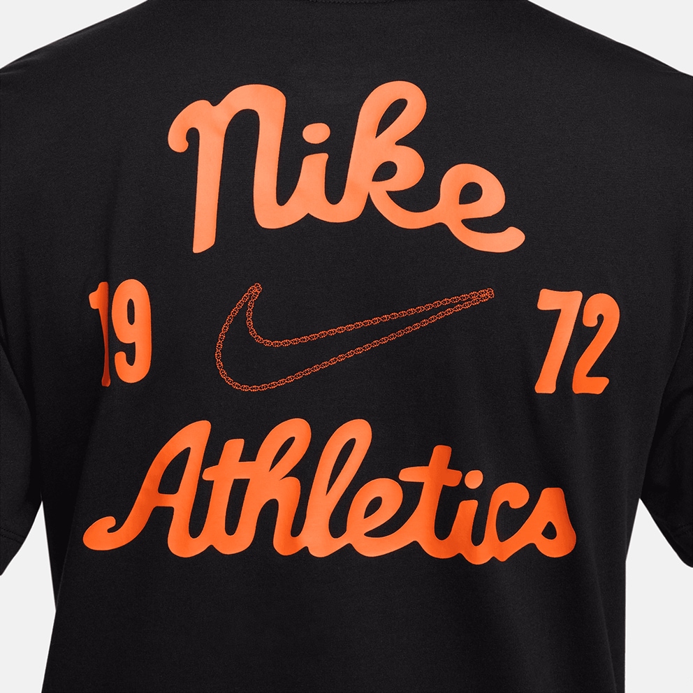 Nike Sportswear Club Seasonal Men's T-shirt