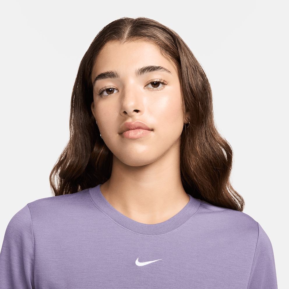 Nike Sportswear Essential Γυναικείο Cropped T-shirt
