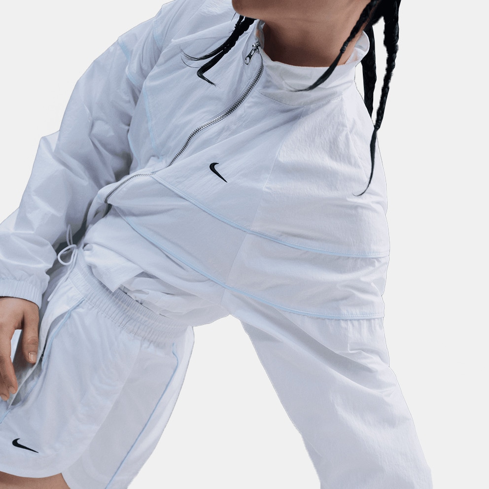 Nike Steertwear Woven Land Windbreaker UV FZ Jkt Γυναικείο Μπουφάν