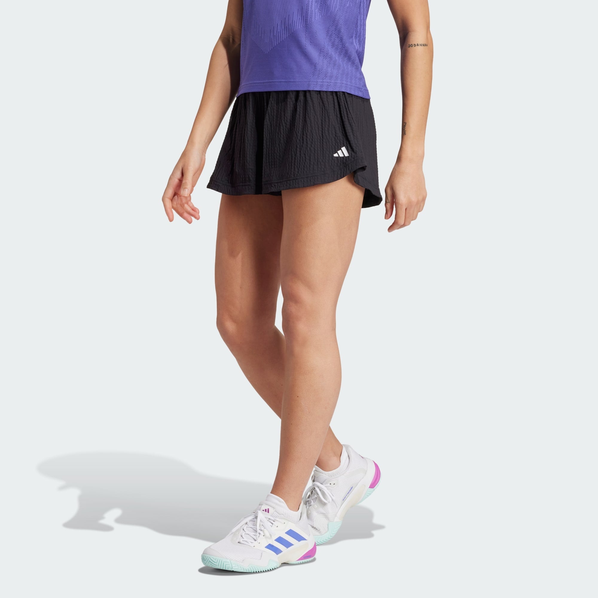  adidas Tennis Pro Seersucker Shorts (9000202779_1469) 2025