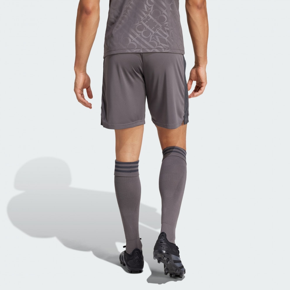 Adidas cloud shorts outlet