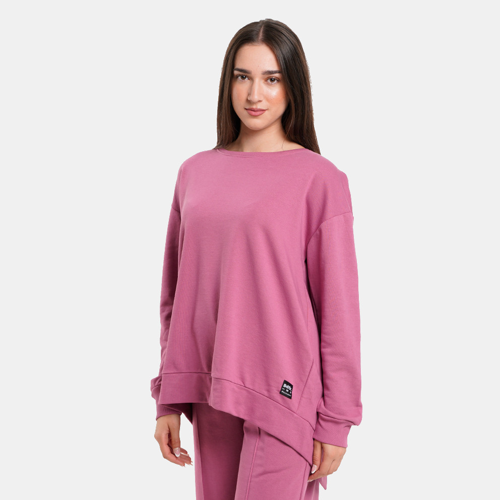 BodyTalk Less Is More Crewneck