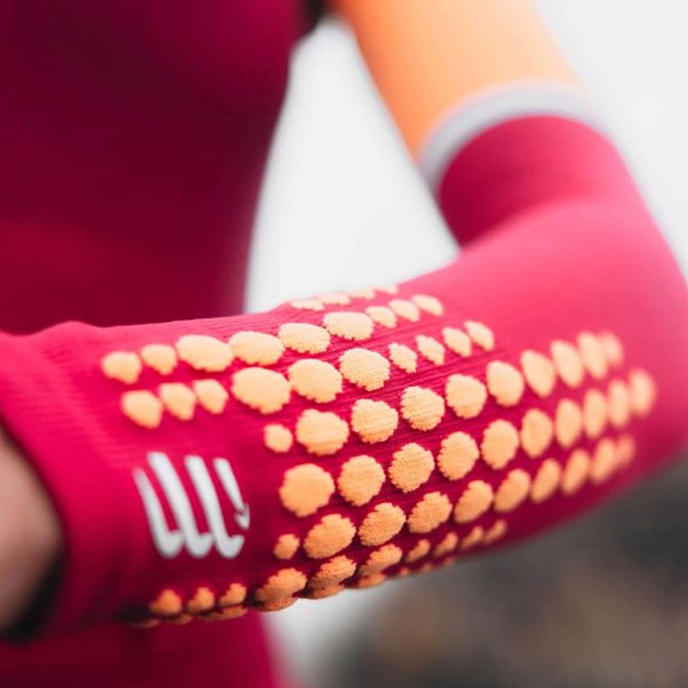 COMPRESSPORT Armforce Ultralight