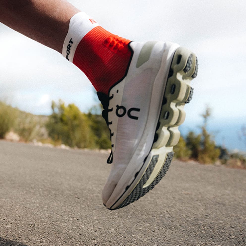 COMPRESSPORT Pro Racing Socks V4.0 Run High