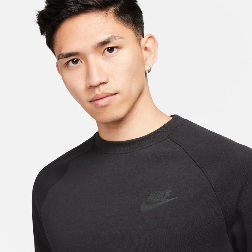 Nike Tech Fleece Sweatshirt