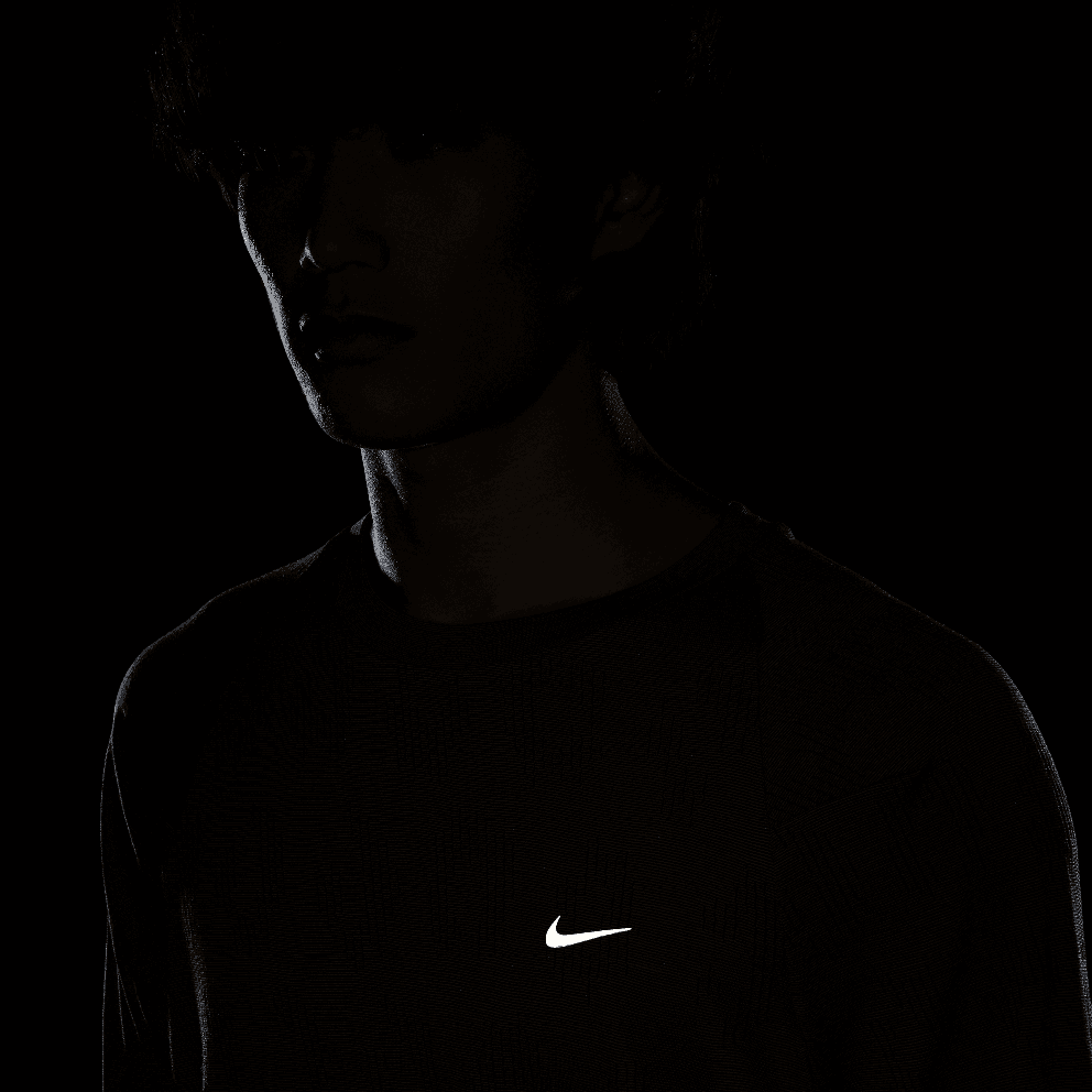 Nike Therma-FIT Men's Long Sleeves Shirt