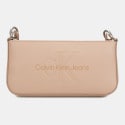 calvin-klein-sculpted-shoulder-pouch25-mono