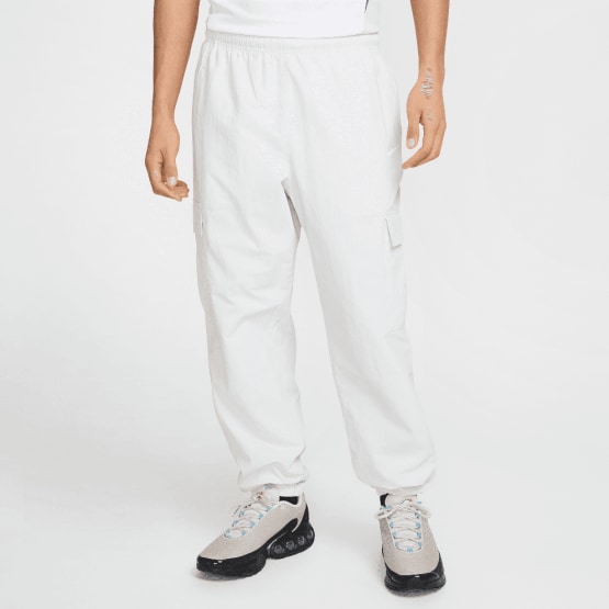 Nike Club Men's Cargo Trackpants