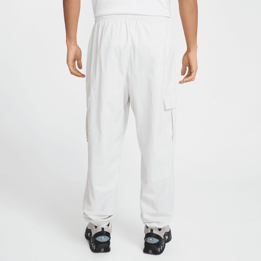 Nike Club Men's Cargo Trackpants