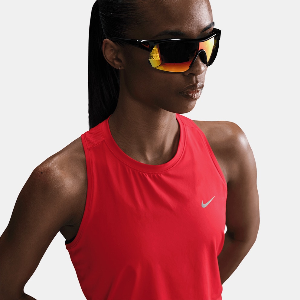 Nike Swift Dri-FIT Γυναικεία Αμάνικη Μπλούζα