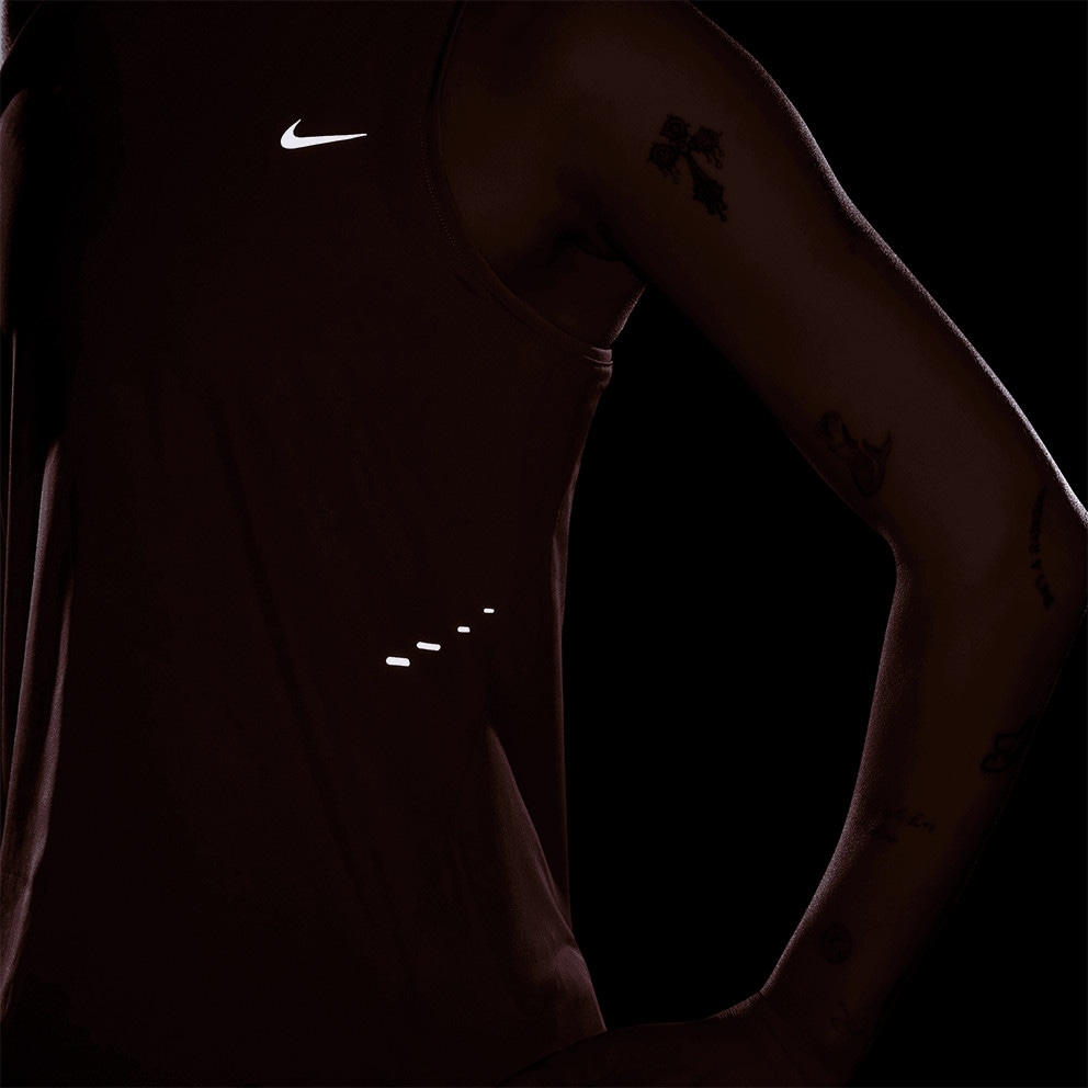 Nike Swift Dri-FIT Γυναικεία Αμάνικη Μπλούζα