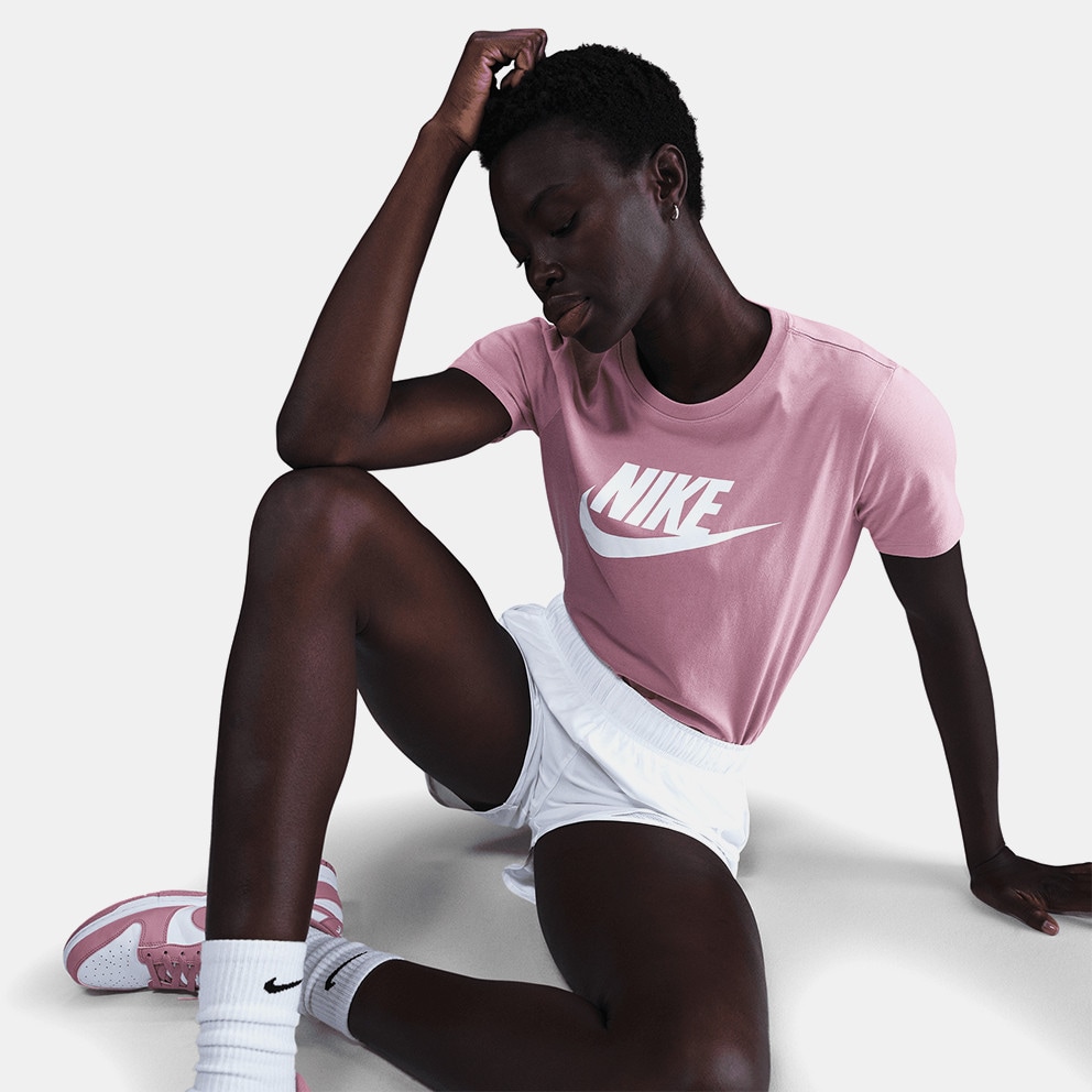 Nike Sportswear Club Women's T-Shirt