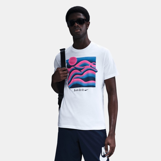 Nike Sportswear Men's T-Shirt