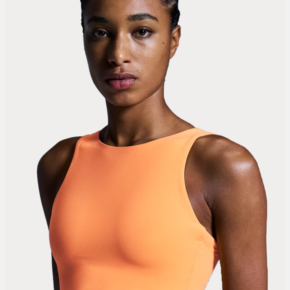 ON Core 2-in-1 Crop