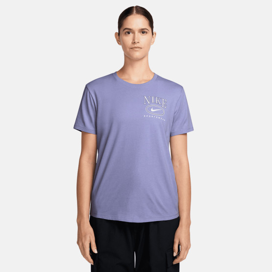 Nike Sportswear Club Women's T-Shirt