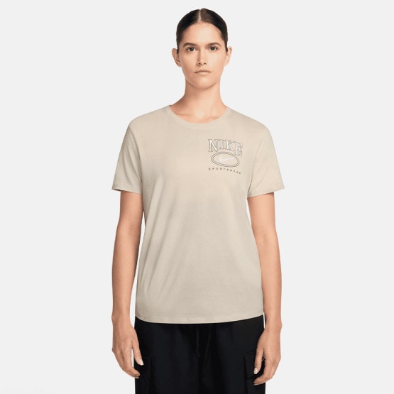 Nike Sportswear Club Women's T-Shirt
