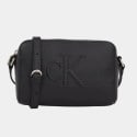 calvin-klein-sculpted-ew-camera-bag20